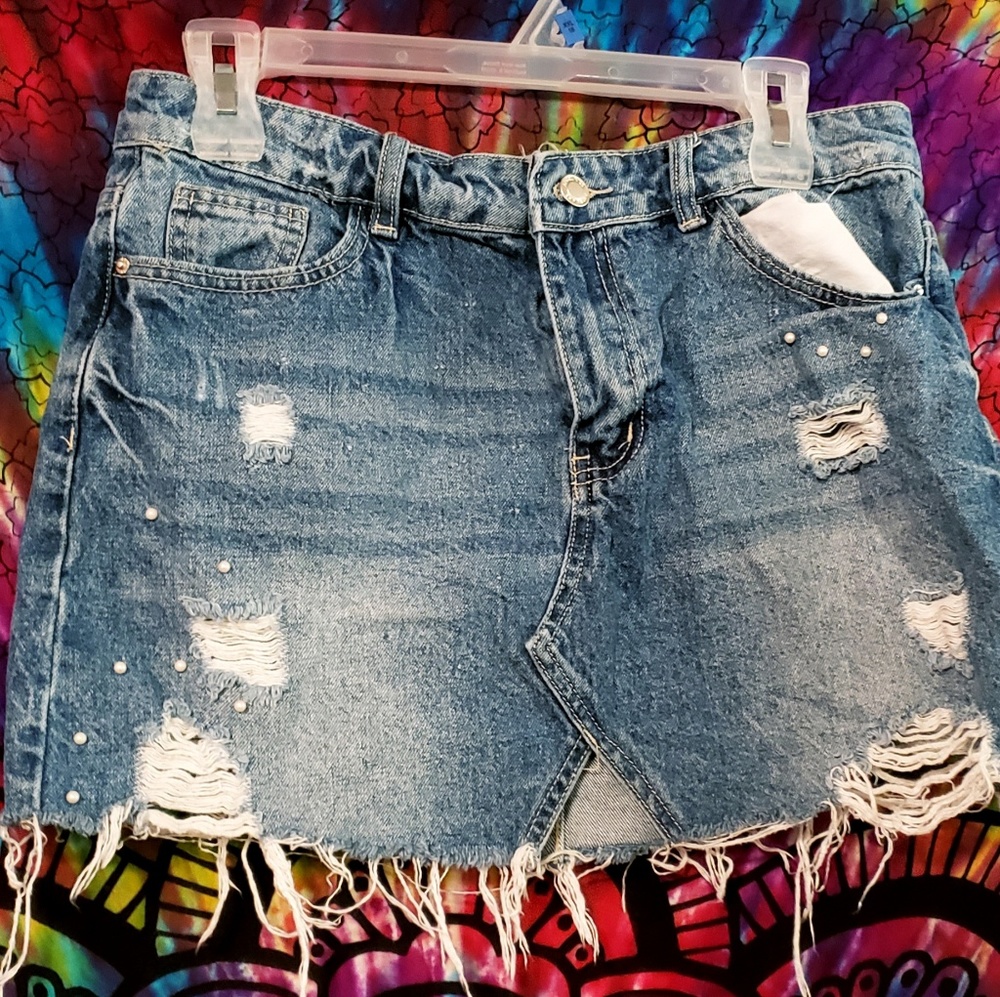 Women's distressed jean skirt